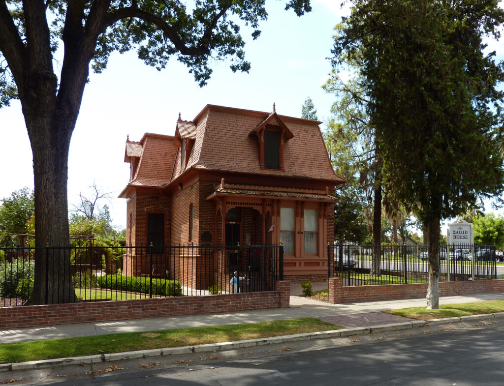 Best hotels in Porterville